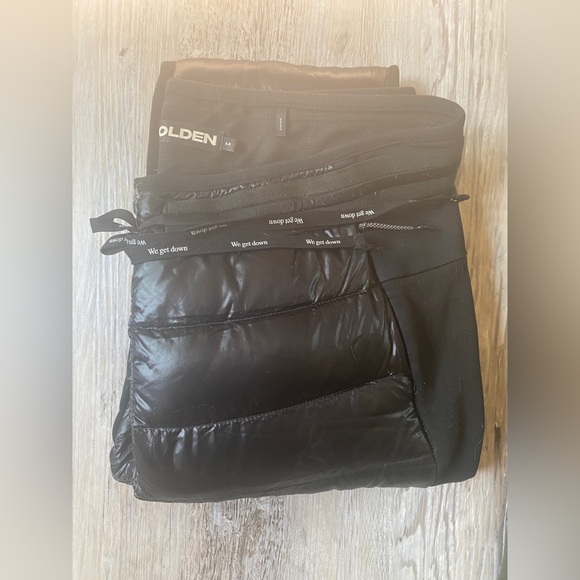 LIKE NEW Holden Hybrid Down Jogger SMALL black - Picture 6 of 7